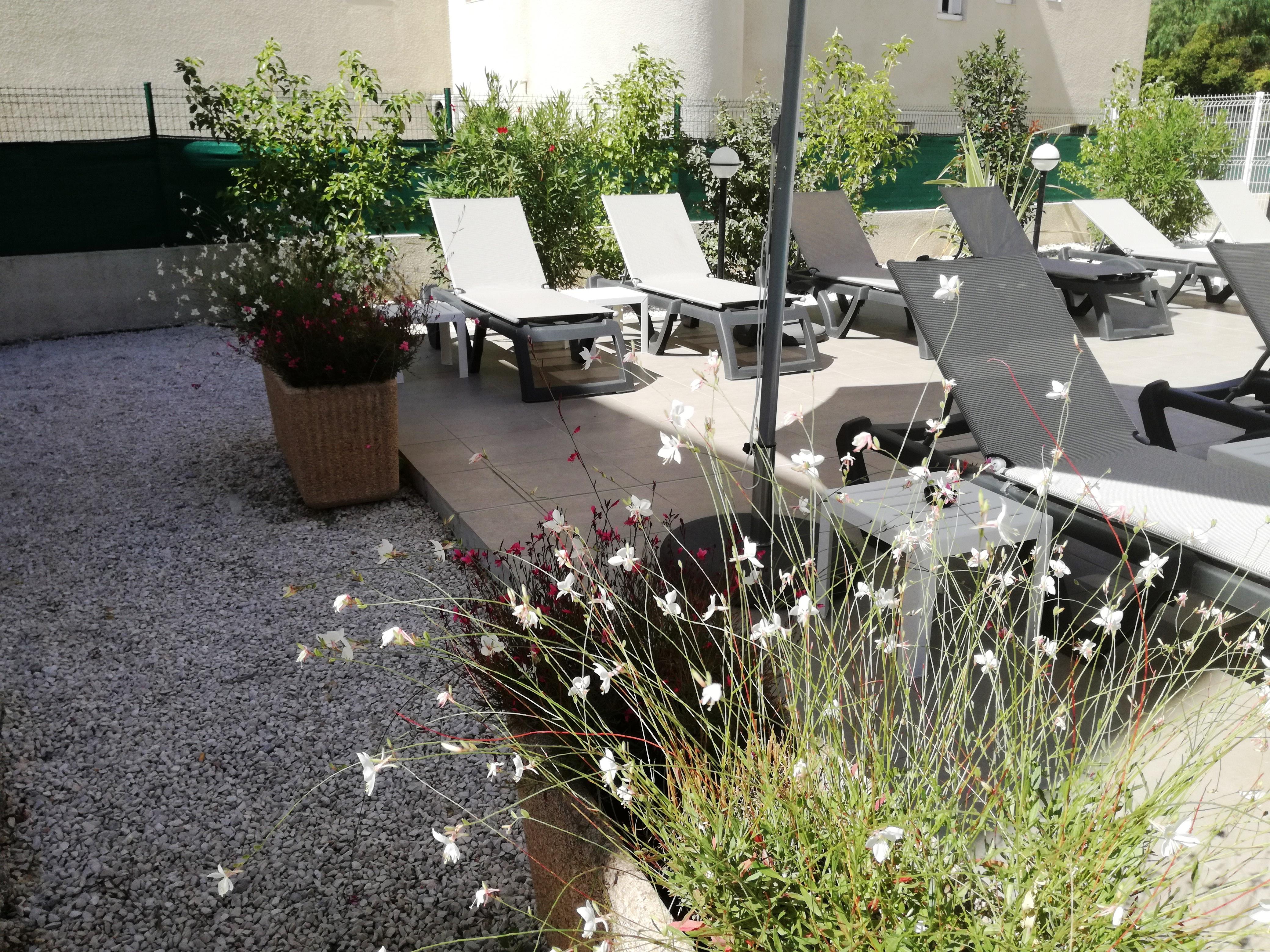 Ibis Budget Hyeres Bagian luar foto