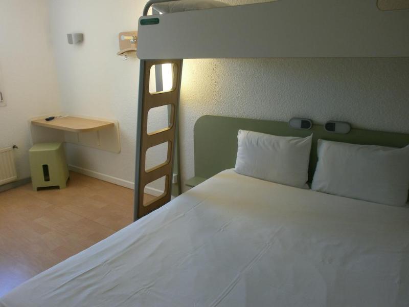 Ibis Budget Hyeres Bagian luar foto
